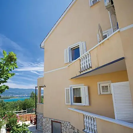 Amazing In With House Sea View 아파트
